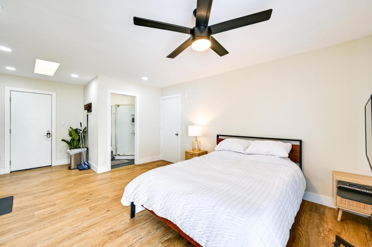 Pet-friendly About 14 Mi To Downtown Apartment San Diego