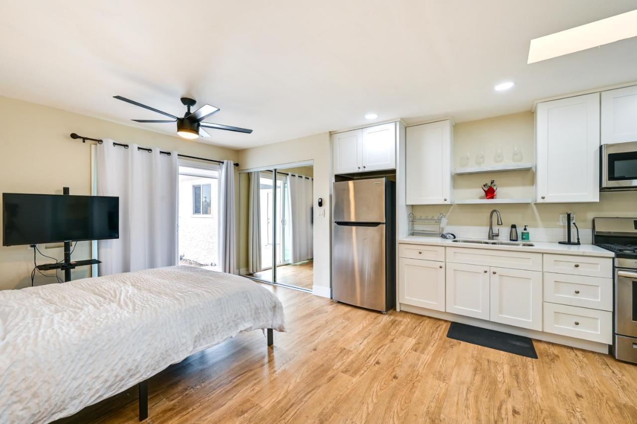 Pet-friendly About 14 Mi To Downtown